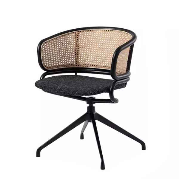 Adjustable Rattan Chair