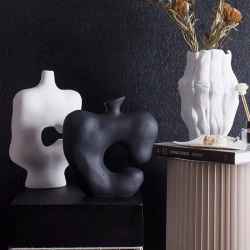 Ceramic Vase - Black