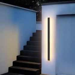 Outdoor Wall Lamp